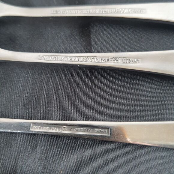 5 Vtg Oxford Hall International Stainless Cocktail Forks Rose Pattern Japan - Picture 6 of 6